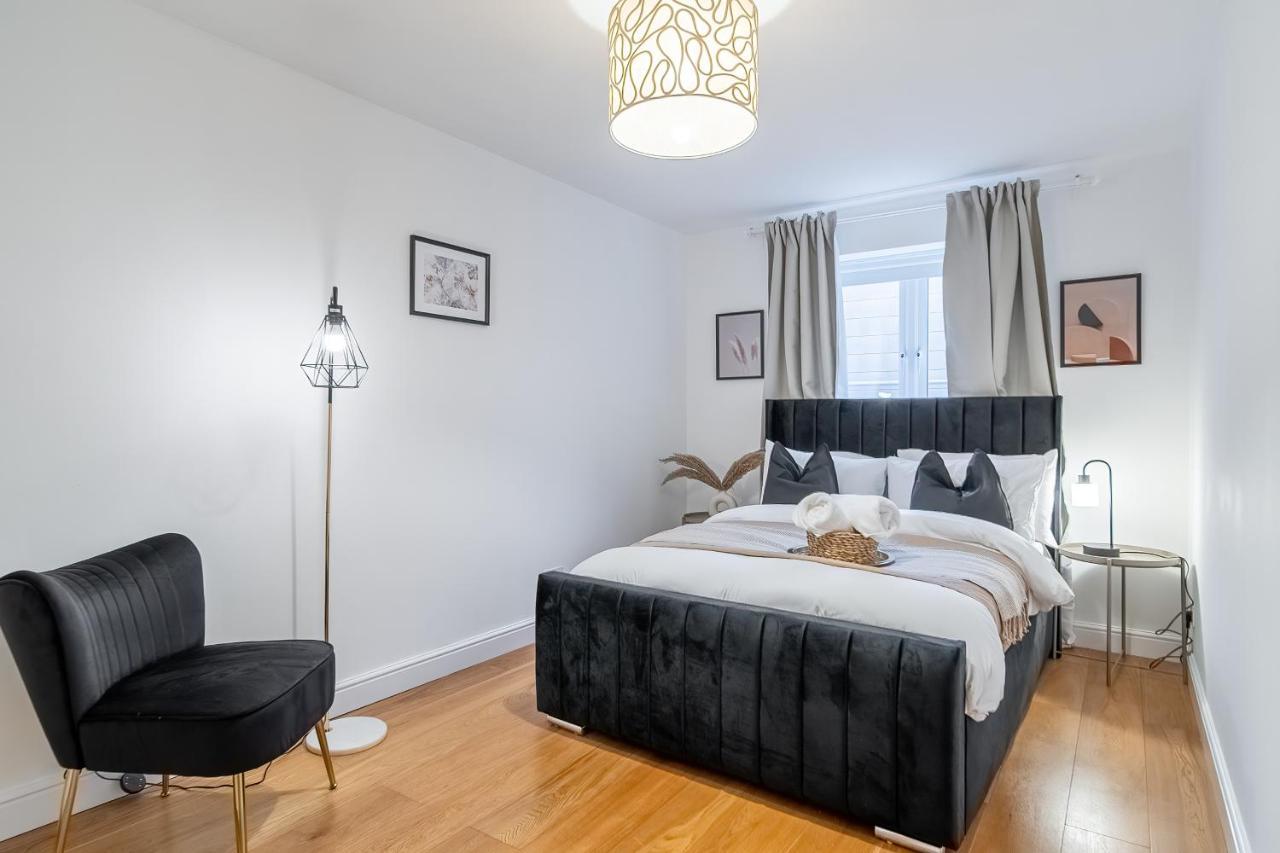 Chic 3 Bed Apartment Near London Bridge With Balcony 外观 照片
