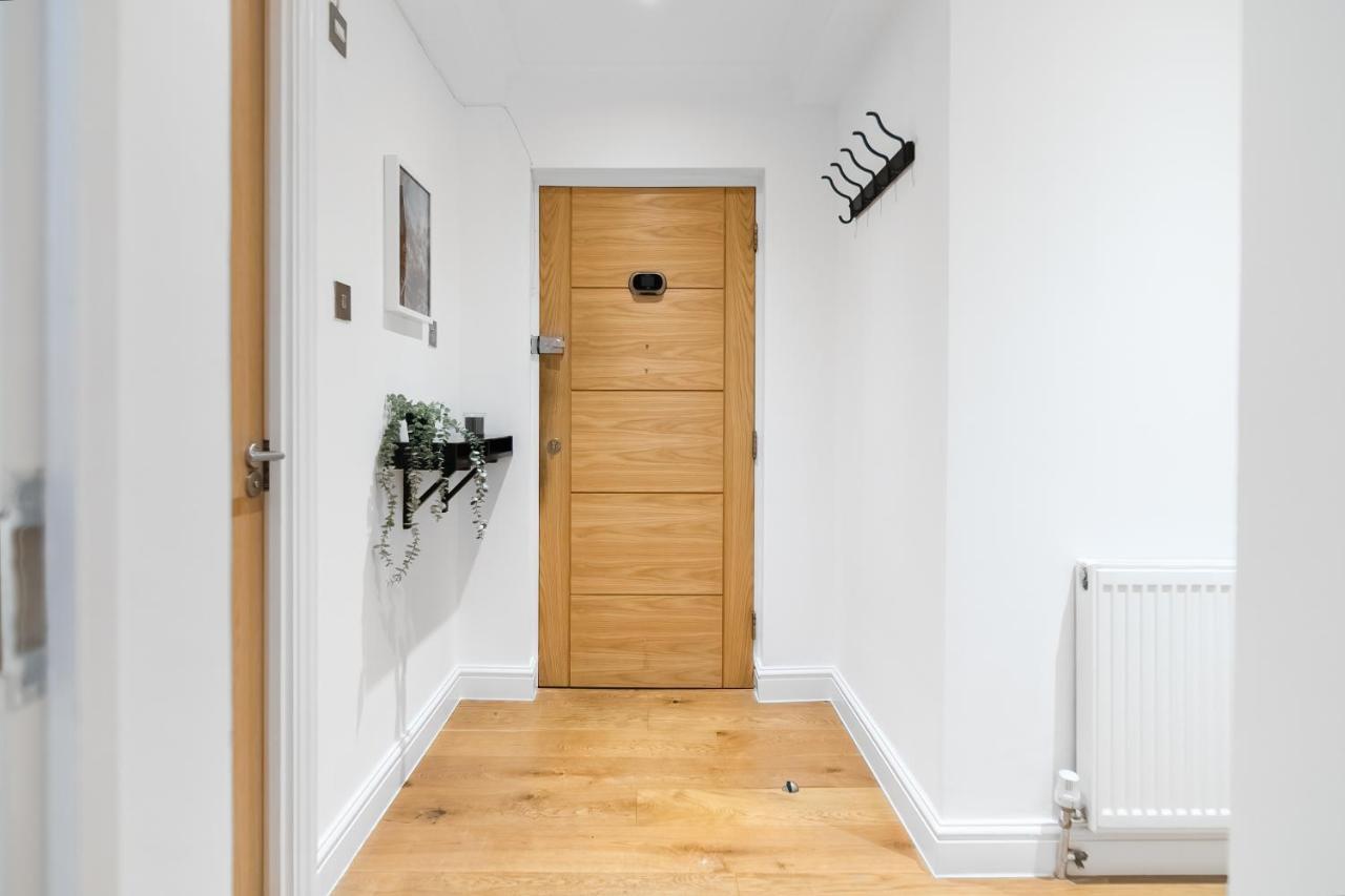 Chic 3 Bed Apartment Near London Bridge With Balcony 外观 照片
